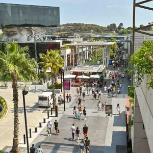Advertising in Cagnes-sur-Mer – Polygone Riviera