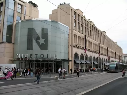 Advertising in Nice – Nice Étoile Shopping Centre